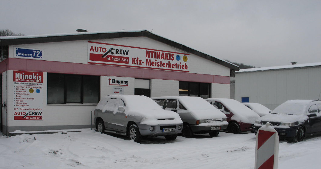 Autocrew Ntinakis am Bendenweg